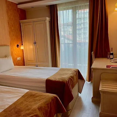 Hotell Adria