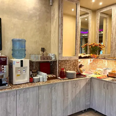 Adria Hotel