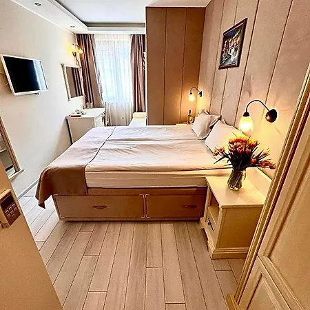 Adria 3* Sofia