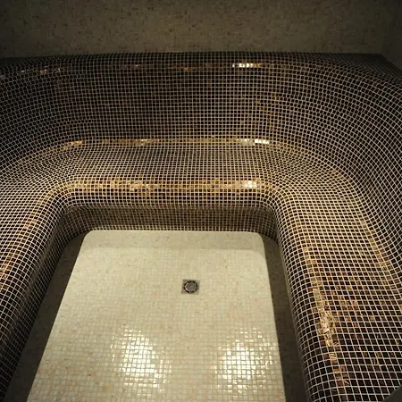 Adria Hotel
