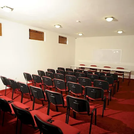 Adria Hotel 3*